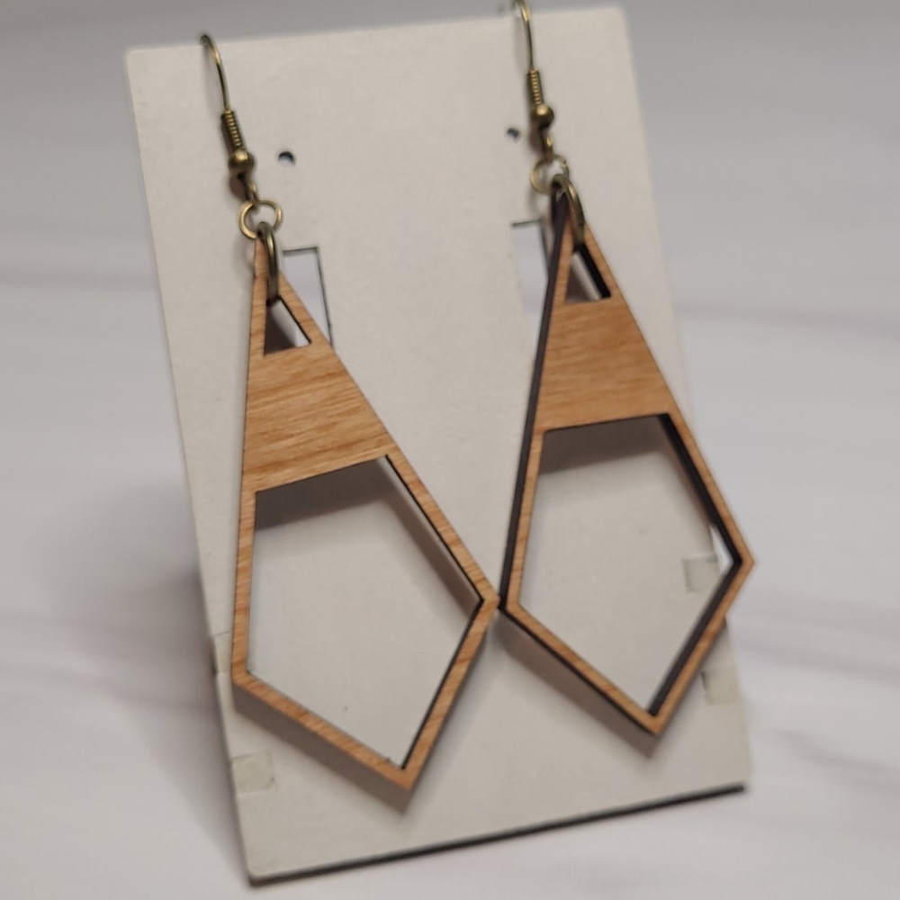 Geometric cherry wood veneer pierced earrings
